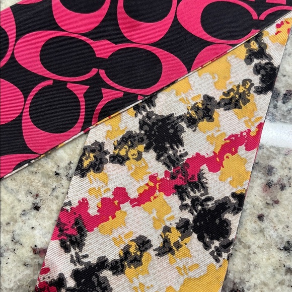 Coach Signature C Silk Skinny Bag Scarf EUC - Picture 5 of 6